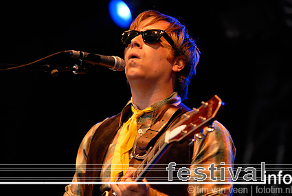 Dan Auerbach op Dauwpop 2009 foto