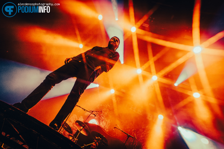 After The Burial op Bleed From Within - 08/10 - 013 foto