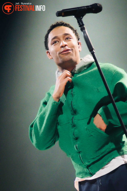 Loyle Carner op Loyle Carner - 10/10 - AFAS Live foto