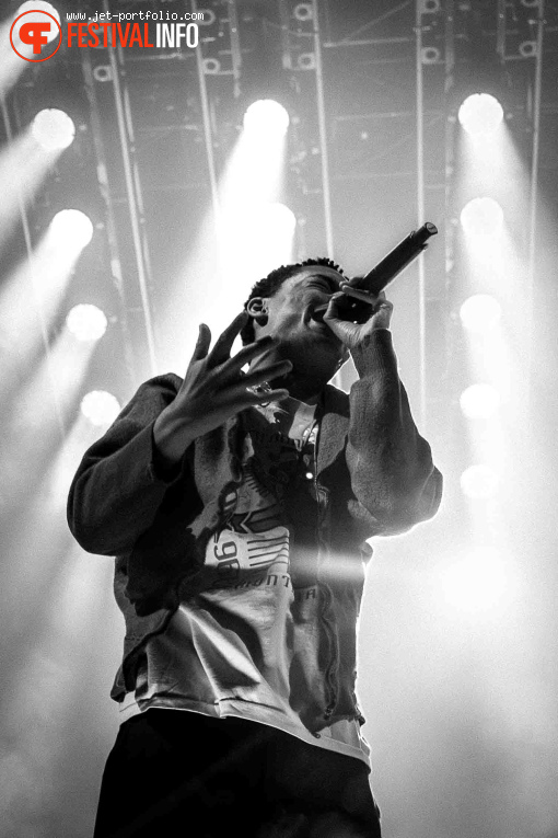 Loyle Carner op Loyle Carner - 10/10 - AFAS Live foto