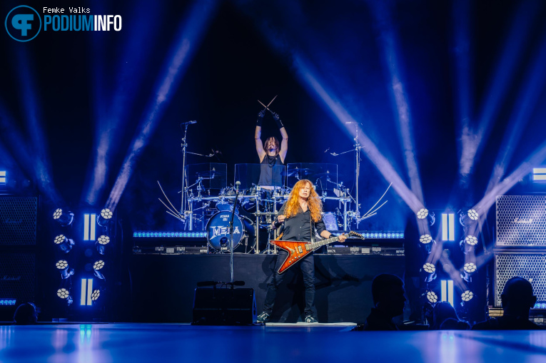 Megadeth op Disturbed - 14/10 - Ziggo Dome foto