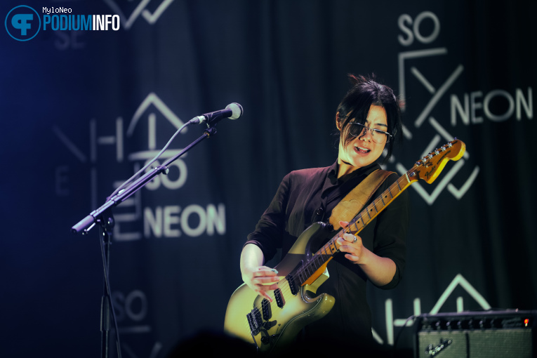 Se So Neon op Se So Neon - 17/10 - Melkweg foto