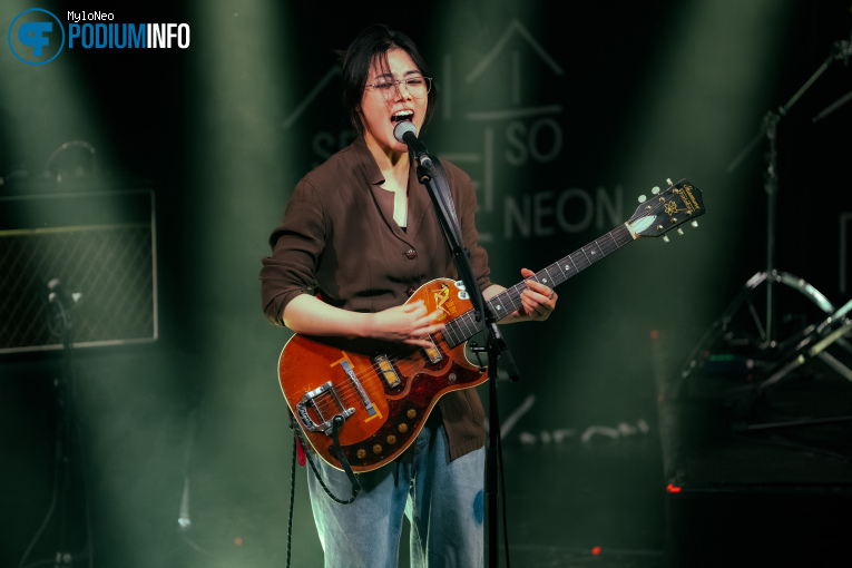 Se So Neon op Se So Neon - 17/10 - Melkweg foto