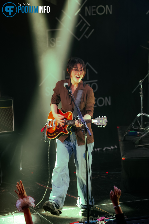 Se So Neon op Se So Neon - 17/10 - Melkweg foto