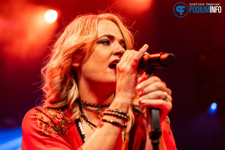 Elles Bailey op Elles Bailey - 19/10 - Fluor foto