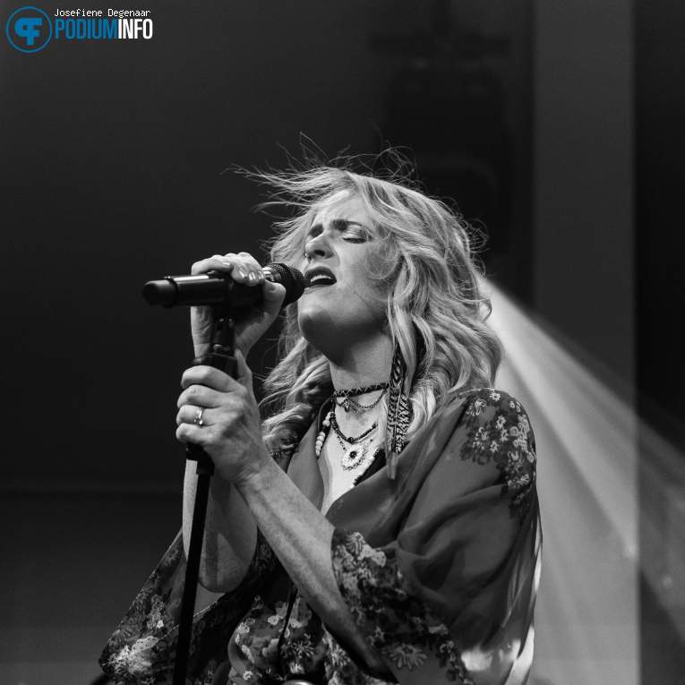 Elles Bailey op Elles Bailey - 19/10 - Fluor foto