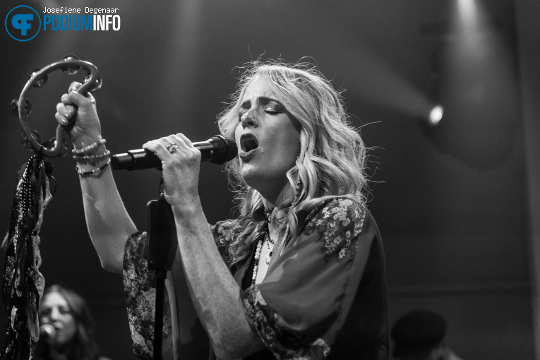 Elles Bailey op Elles Bailey - 19/10 - Fluor foto