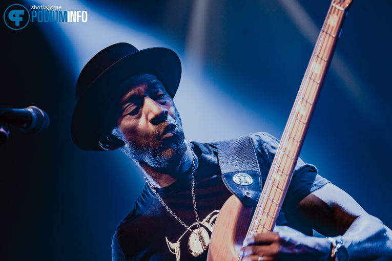 Marcus Miller op Marcus Miller - 20/10 - Paard foto