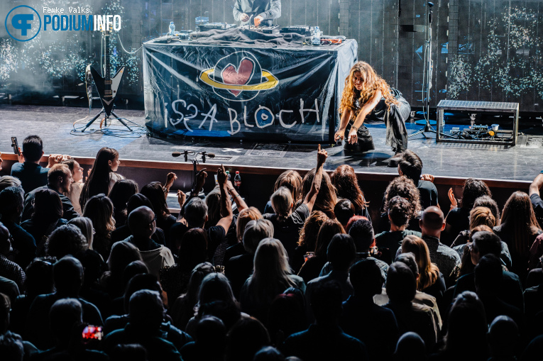 ISSA BLOCH op Nena - 26/10 - Parkstad Limburg Theaters foto