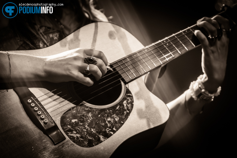 NÆL op Spain - 31/10 - Effenaar foto