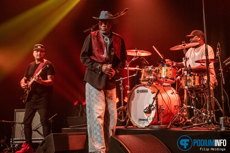 Eek-A-Mouse op Eek-A-Mouse - 07/11 - Metropool foto