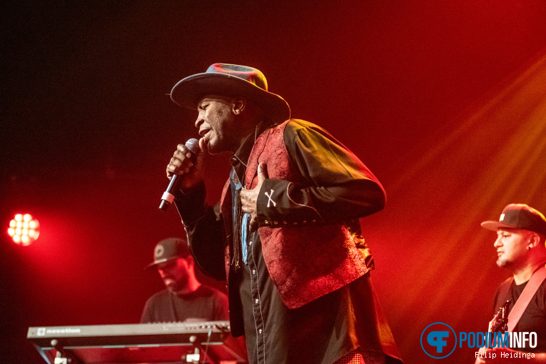 Eek-A-Mouse op Eek-A-Mouse - 07/11 - Metropool foto