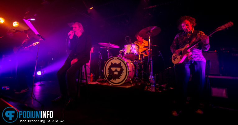 Claw Boys Claw op Claw Boys Claw - 01/11 - Burgerweeshuis foto