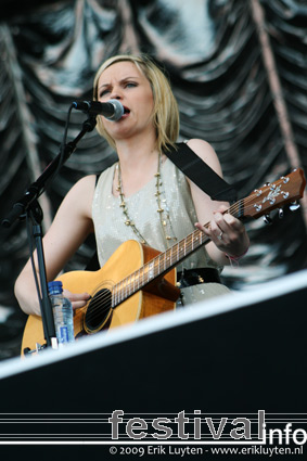 Amy Macdonald op Pinkpop 2009 foto