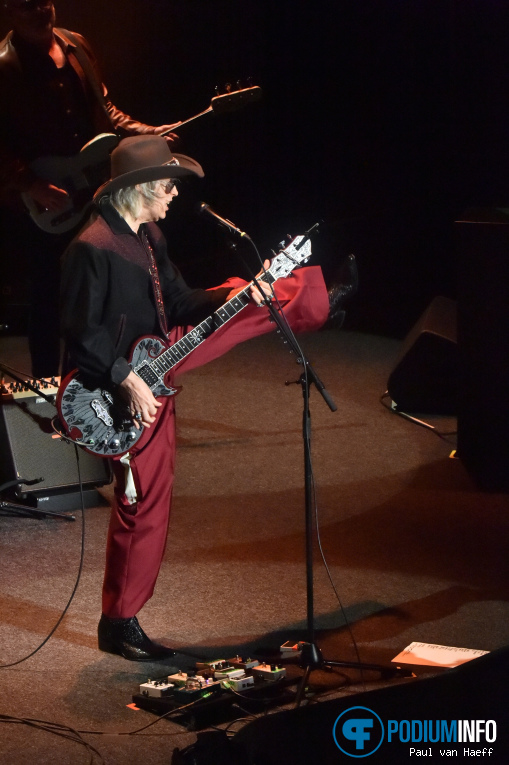 The Waterboys op The Waterboys - 12/11 - Doornroosje foto