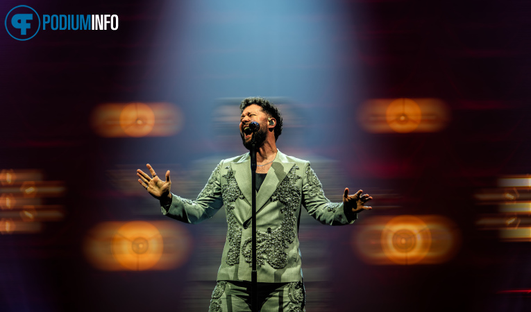 Calum Scott op Calum Scott - 13/11 - AFAS Live foto