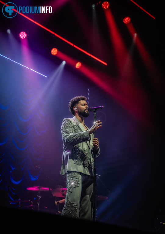 Calum Scott op Calum Scott - 13/11 - AFAS Live foto