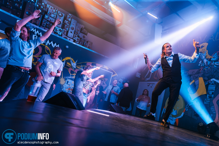 Jordy Dijkshoorn op Jordy Dijkshoorn - 13/11 - Fluor foto