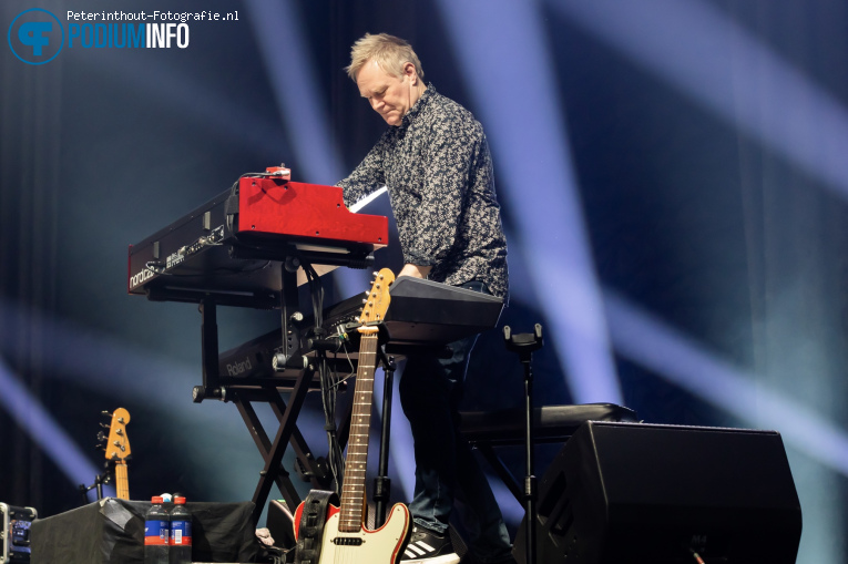 The Dire Straits Experience op The Dire Straits Experience In Rotterdam Ahoy - 12/11 - Ahoy foto