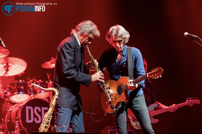 The Dire Straits Experience op The Dire Straits Experience In Rotterdam Ahoy - 12/11 - Ahoy foto