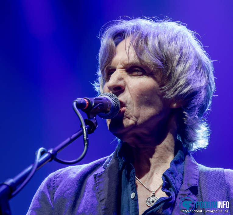 The Dire Straits Experience op The Dire Straits Experience In Rotterdam Ahoy - 12/11 - Ahoy foto