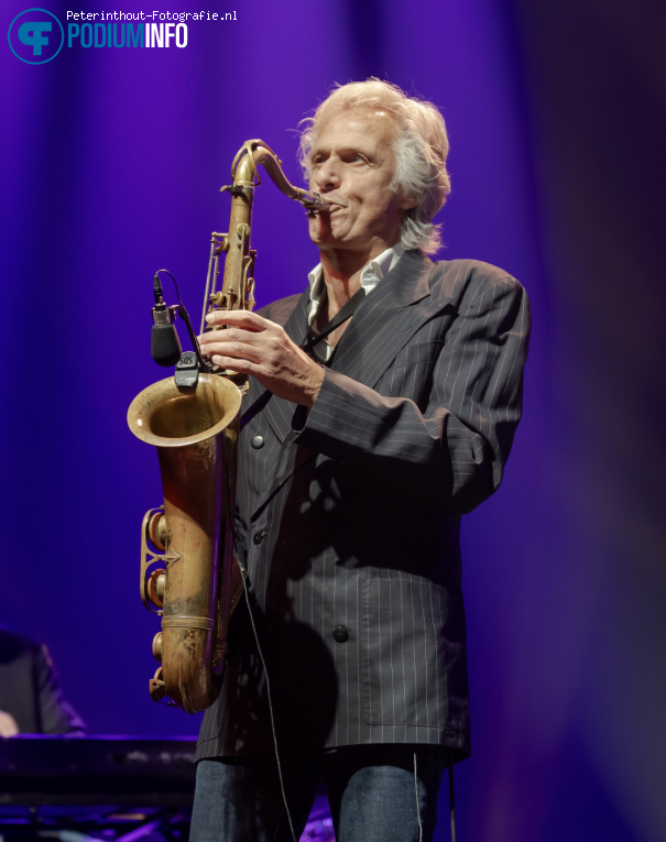 The Dire Straits Experience op The Dire Straits Experience In Rotterdam Ahoy - 12/11 - Ahoy foto