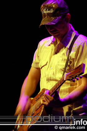 Joey DeGraw op Gavin DeGraw - 2/6 - Paradiso foto