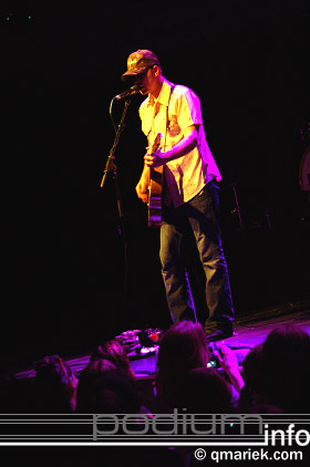Joey DeGraw op Gavin DeGraw - 2/6 - Paradiso foto