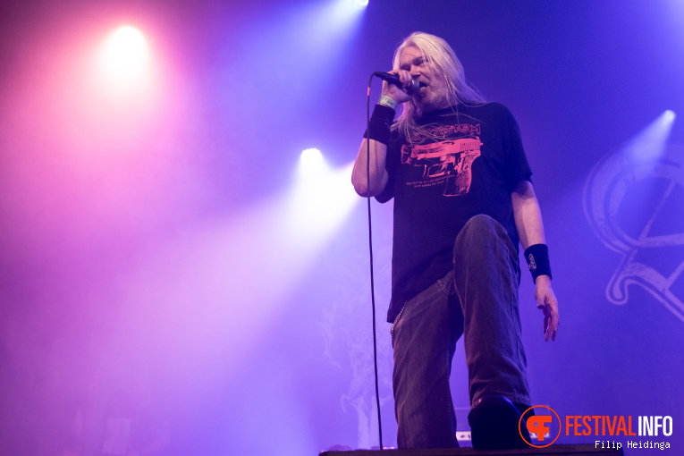 Asphyx op Helldorado 2025 foto