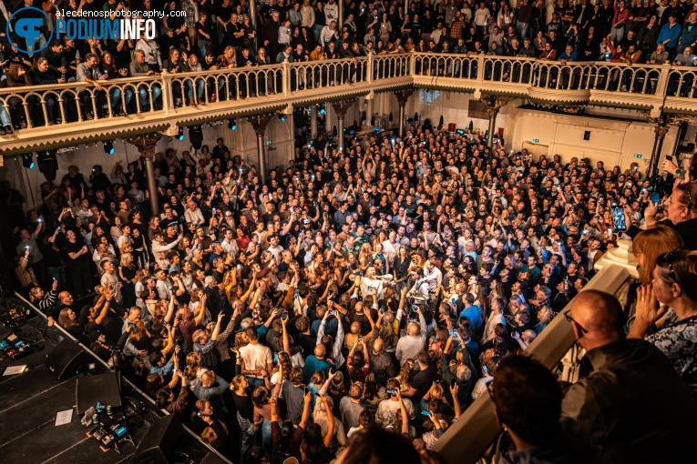 Kingfishr op Kingfishr - 17/11 - Paradiso foto