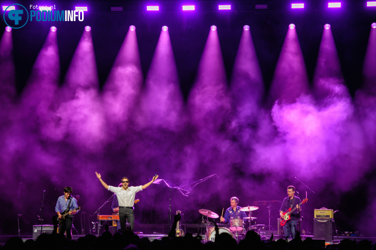The Vaccines op Mumford & Sons - 17/11 - Ziggo Dome foto