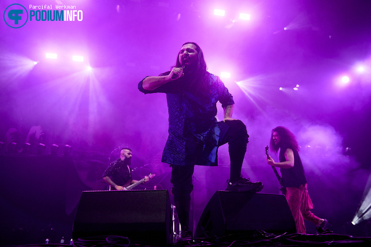 Bloodywood op Halestorm - 18/11 - AFAS Live foto