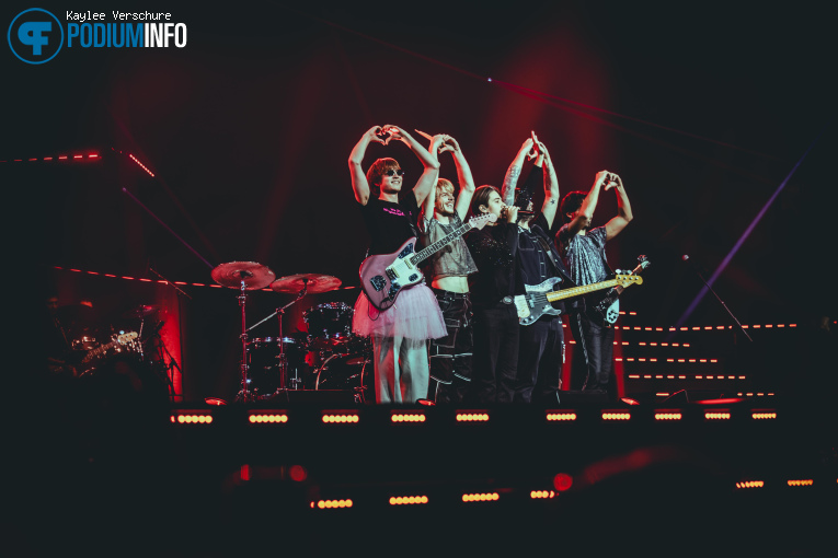 Joker Out op Het Grote Songfestivalfeest - 20/11 - Ziggo Dome foto