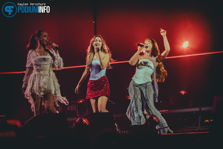 Remember Monday op Het Grote Songfestivalfeest - 20/11 - Ziggo Dome foto