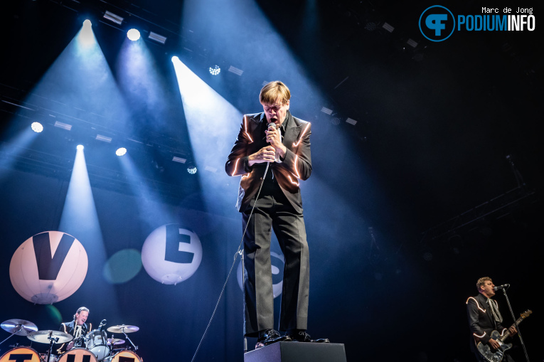 The Hives op The Hives - 22/11 - AFAS Live foto