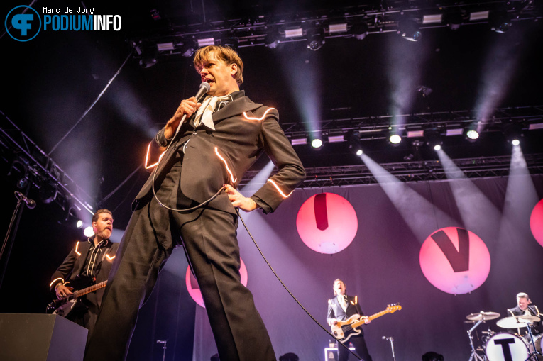 The Hives op The Hives - 22/11 - AFAS Live foto