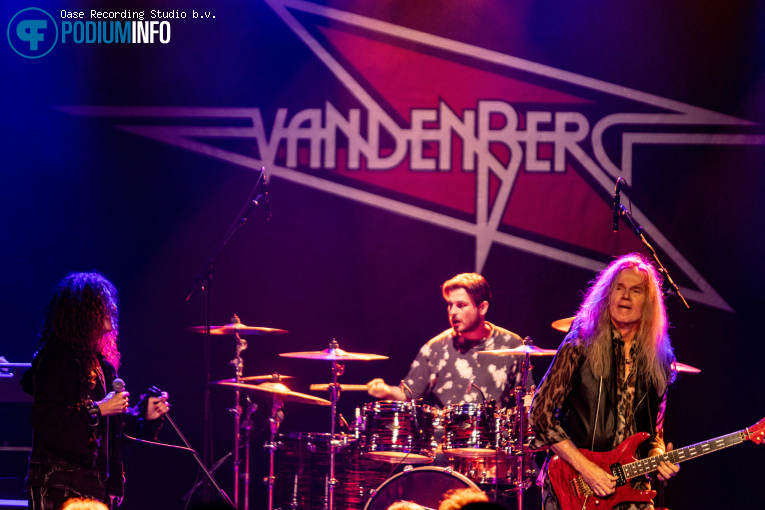 Adrian Vandenberg op Adrian Vandenberg - 20/11 - De Oosterpoort foto