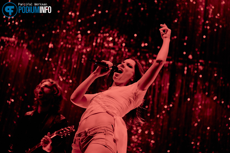 Wolf Alice op Wolf Alice - 23/11 - AFAS Live foto