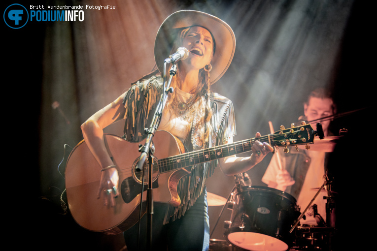 Melanie Ryan op Melanie Ryan - 30/11 - Mezz foto