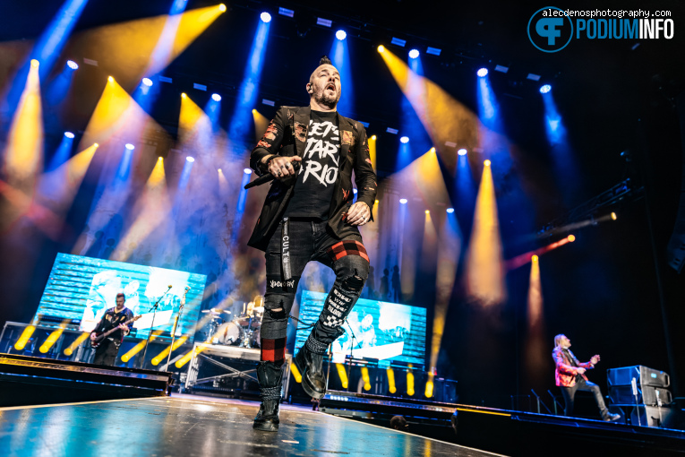 Three Days Grace op Three Days Grace - 04/12 - AFAS Live foto