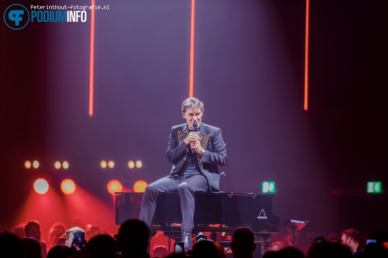 Jeroen van der Boom op The Pianoman: Jeroen van der Boom - 11/12 - Ahoy foto