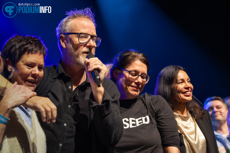 Matt Berninger op Matt Berninger (extra show) - 14/12 - Theater Rotterdam foto
