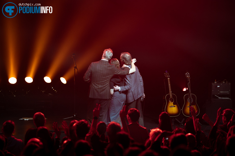 Matt Berninger op Matt Berninger (extra show) - 14/12 - Theater Rotterdam foto