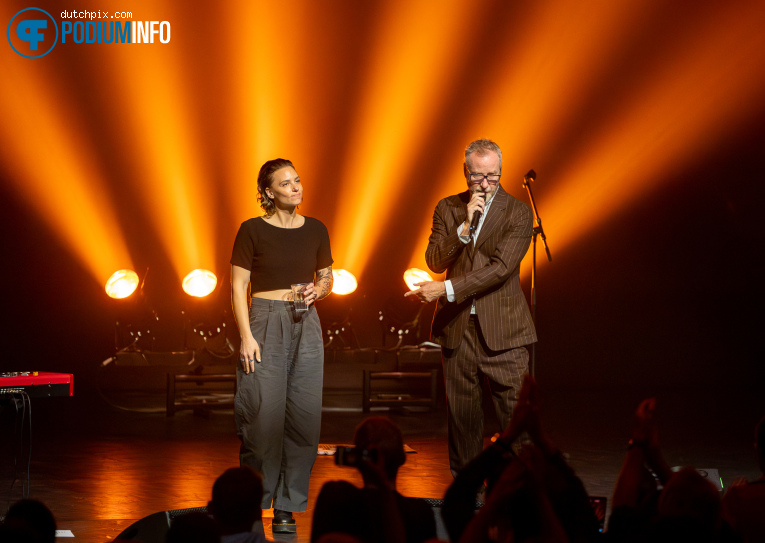 Matt Berninger op Matt Berninger (extra show) - 14/12 - Theater Rotterdam foto