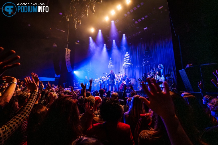 Clean Pete op Clean Pete's Kerstshow - 20/12 - Doornroosje foto