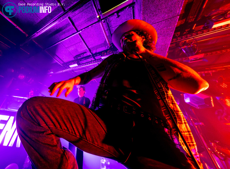 The Grand East op 4e Kerstbal - 28/12 - Burgerweeshuis foto