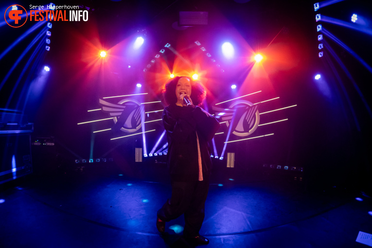 Isha (NL) op Eurosonic Noorderslag (ESNS) 2026 - Woensdag foto