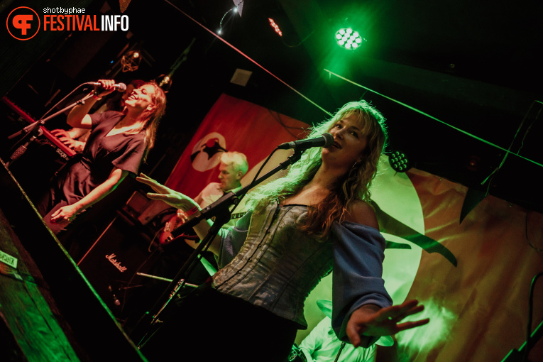 Jenny Jeanine op Eurosonic Noorderslag (ESNS) 2026 - Woensdag foto