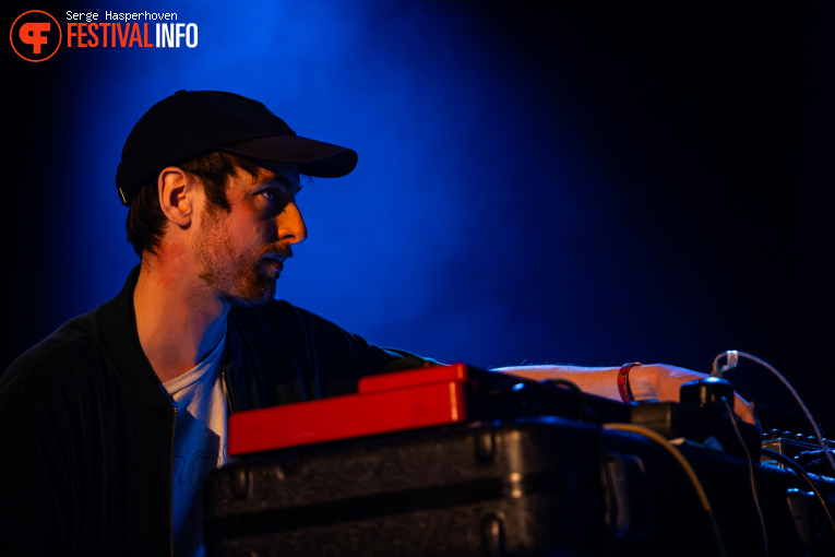 Emile Londonien op Eurosonic Noorderslag (ESNS) 2026 - Donderdag foto