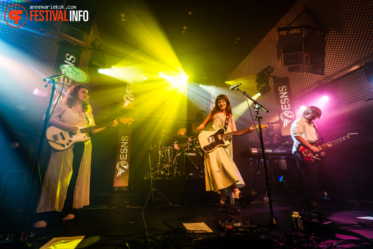 Florence Road op Eurosonic Noorderslag (ESNS) 2026 - Donderdag foto
